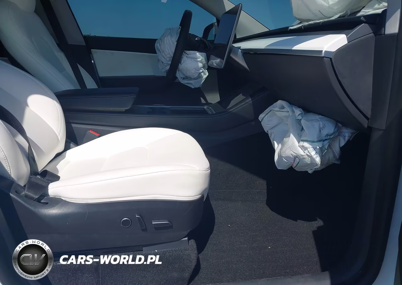2021 Tesla Model Y Standard Range Rear-Wheel Drive VIN:5YJYGDED2MF174998 - 5