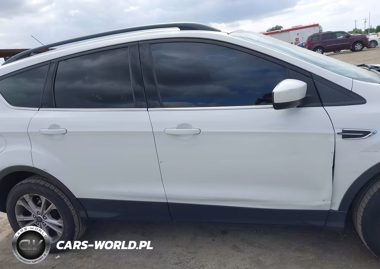 2018 Ford Escape Se VIN:1FMCU0GD3JUB28796 - 13