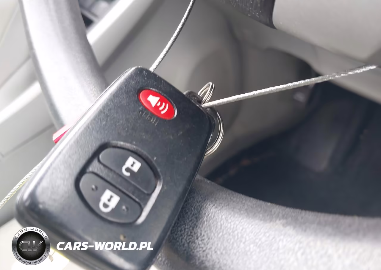 2012 Toyota Prius Two VIN:JTDKN3DU3C5485332 - 11