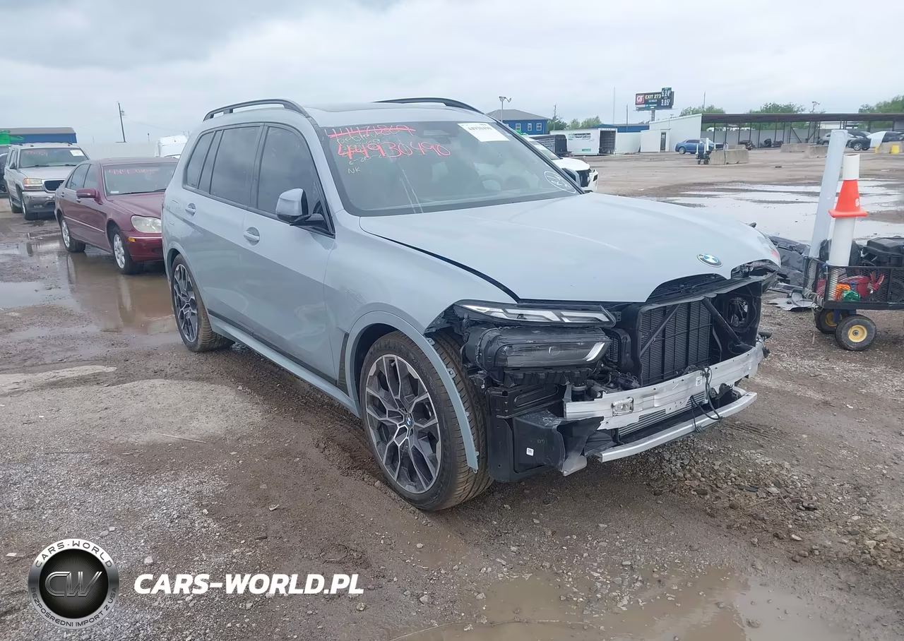 2026 BMW X7 xDrive40I – zdjęcie 1 z 17
