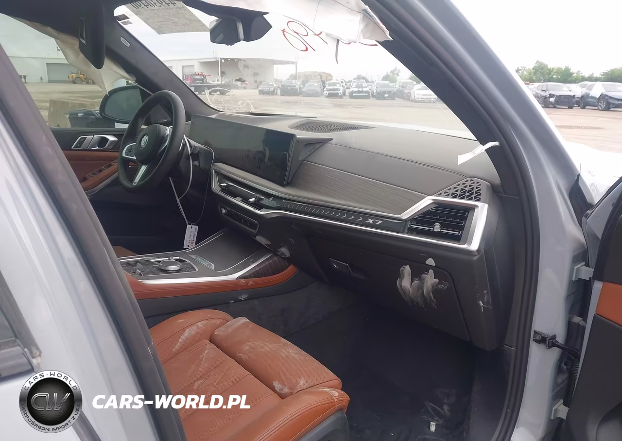2026 BMW X7 xDrive40I VIN:5UX23EM06T9277757 - 5