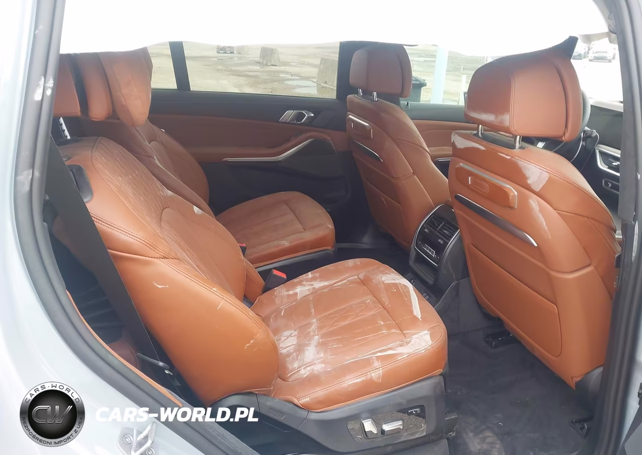 2026 BMW X7 xDrive40I VIN:5UX23EM06T9277757 - 8