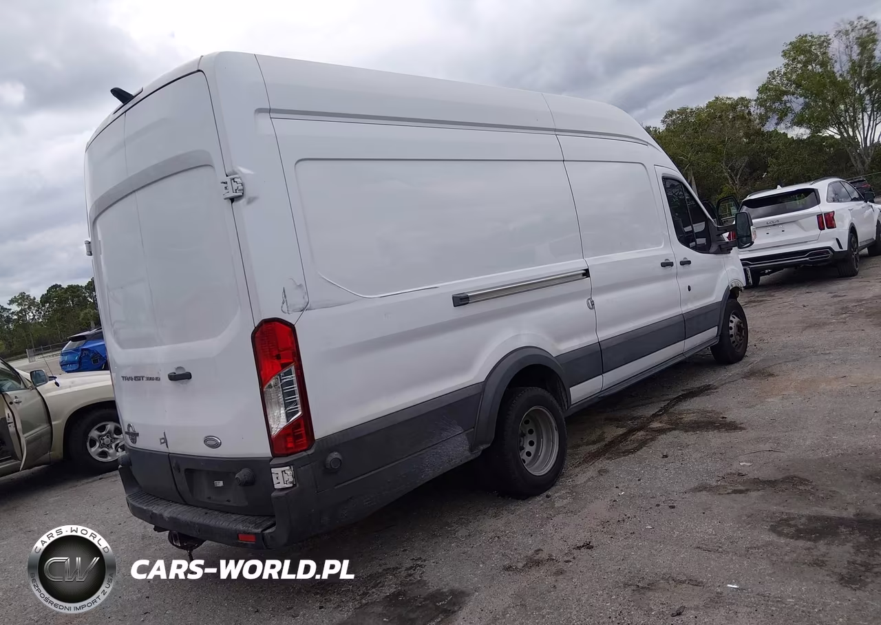 2015 Ford Transit-350 VIN:1FTWS4XV5FKA19203 - 4
