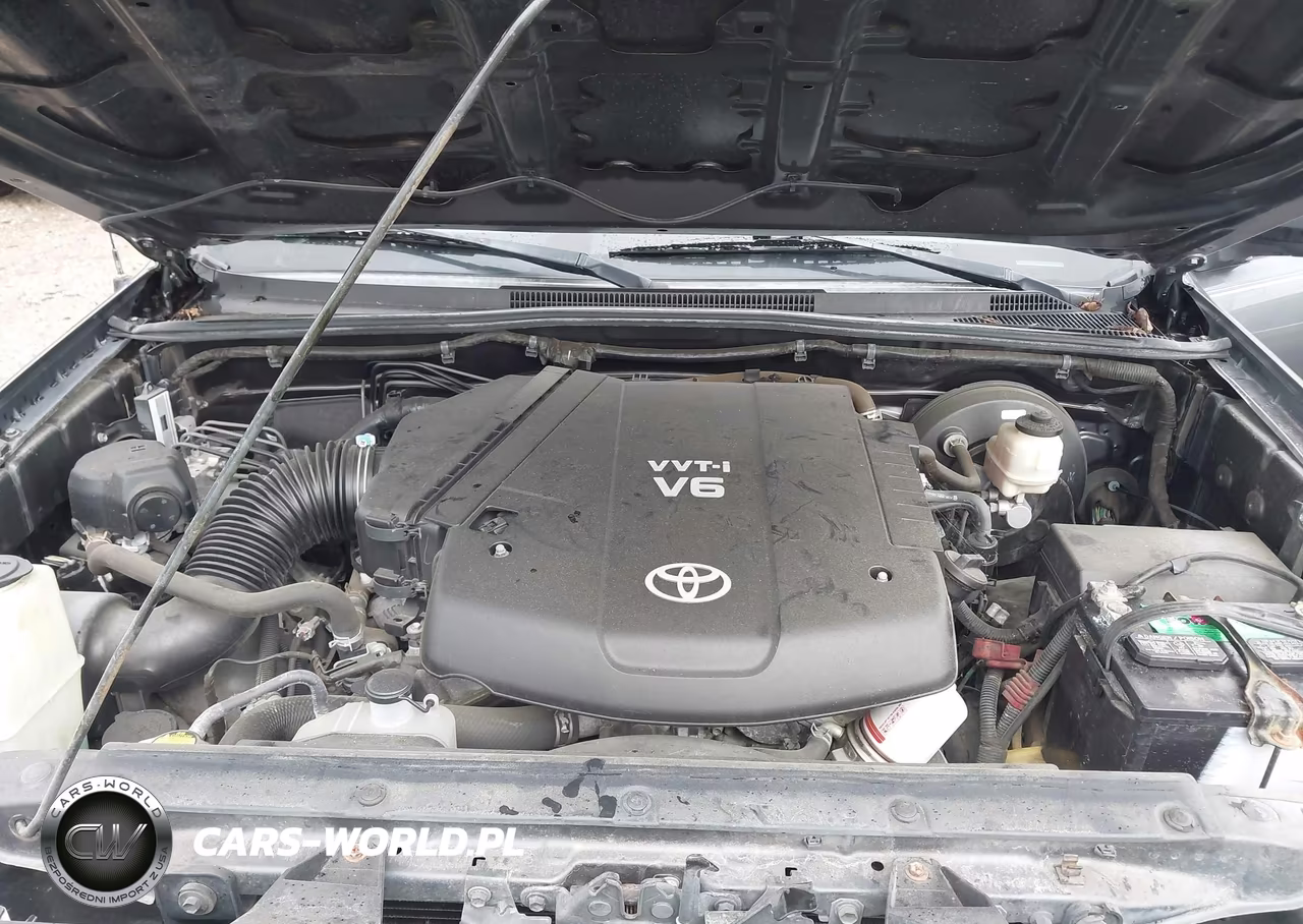 2014 Toyota Tacoma Base V6 VIN:3TMLU4EN3EM156180 - 10