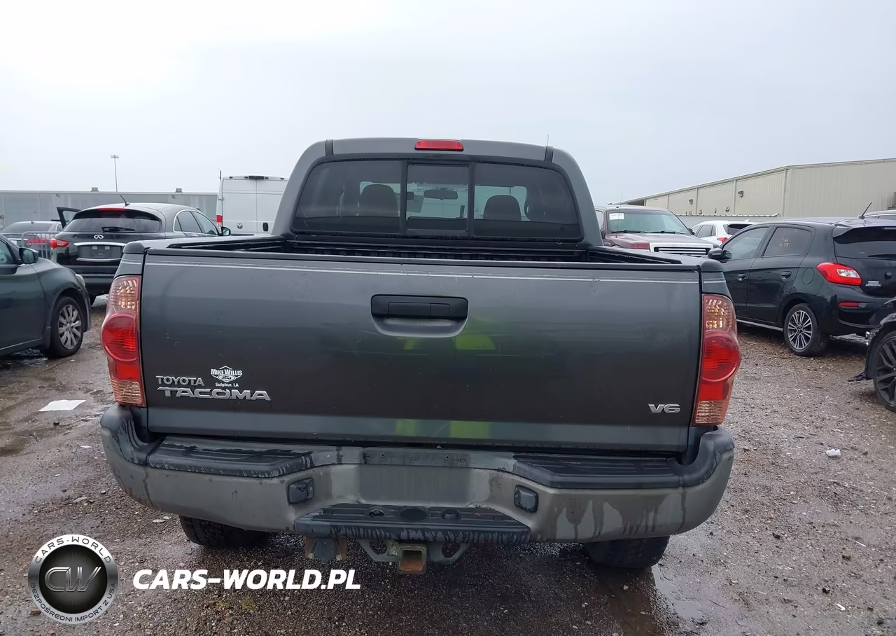 2014 Toyota Tacoma Base V6 VIN:3TMLU4EN3EM156180 - 16