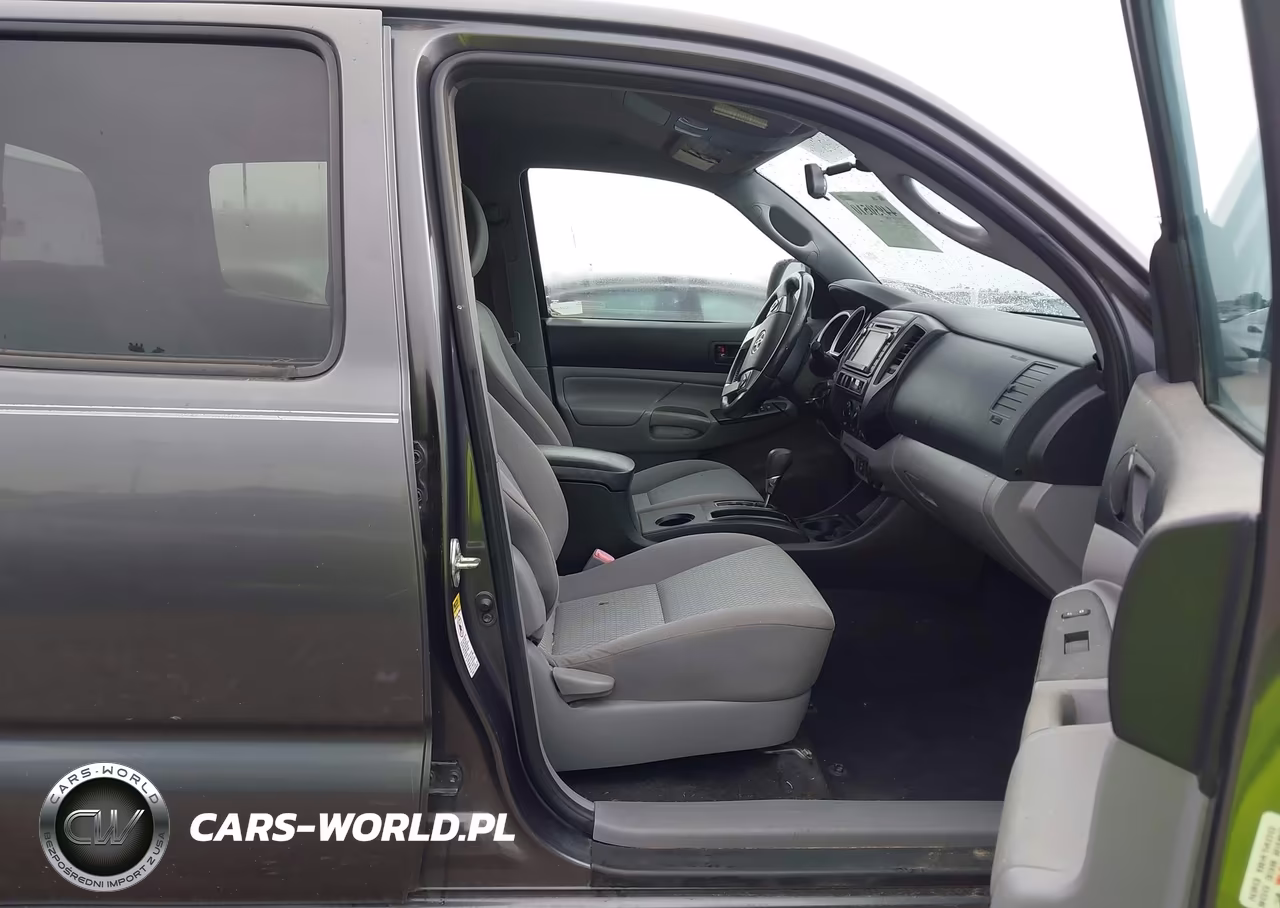2014 Toyota Tacoma Base V6 VIN:3TMLU4EN3EM156180 - 5