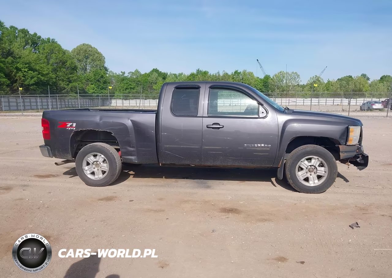 2011 Chevrolet Silverado 1500 Lt VIN:1GCRKSE35BZ354014 - 13