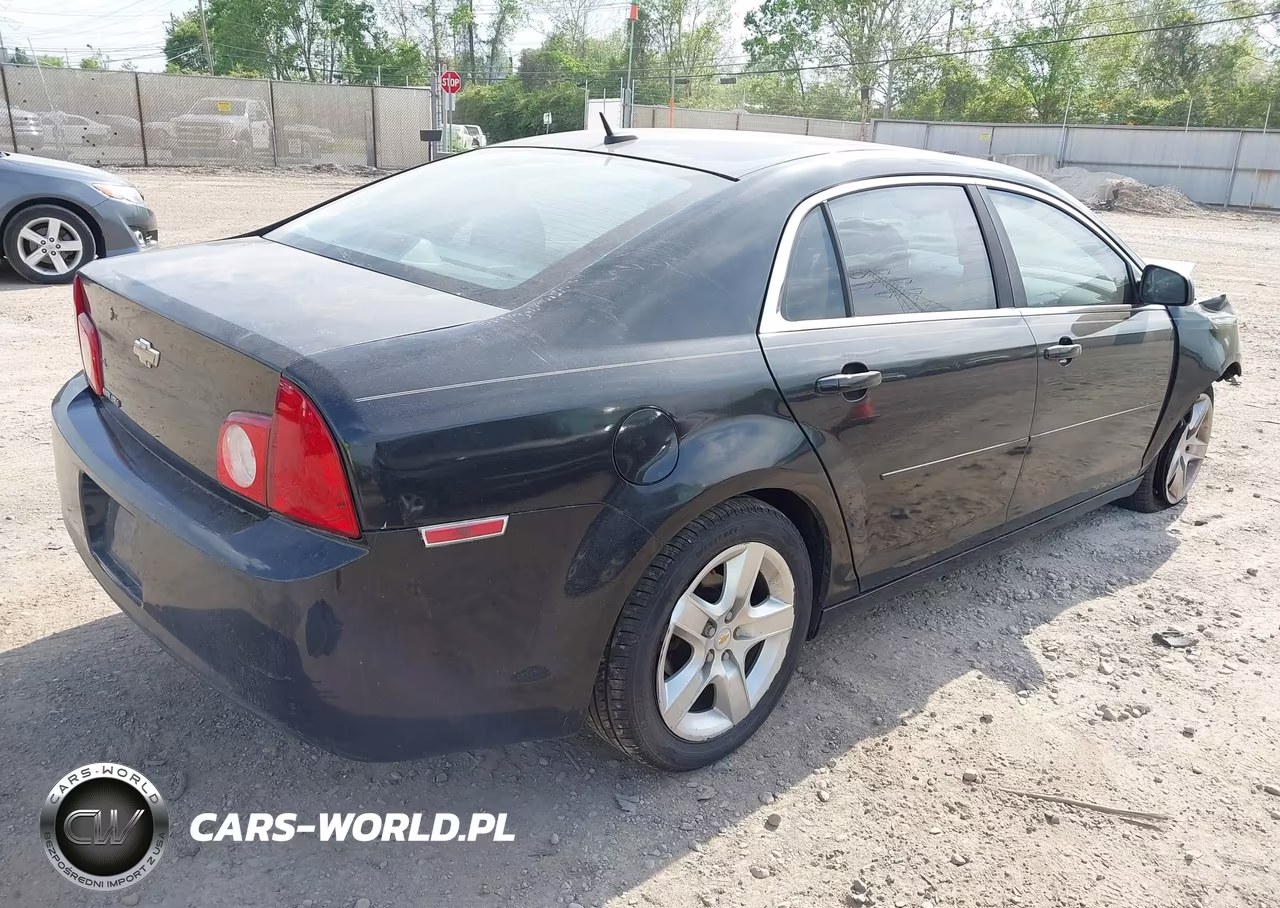 2011 Chevrolet Malibu Ls VIN:1G1ZB5E16BF178262 - 4