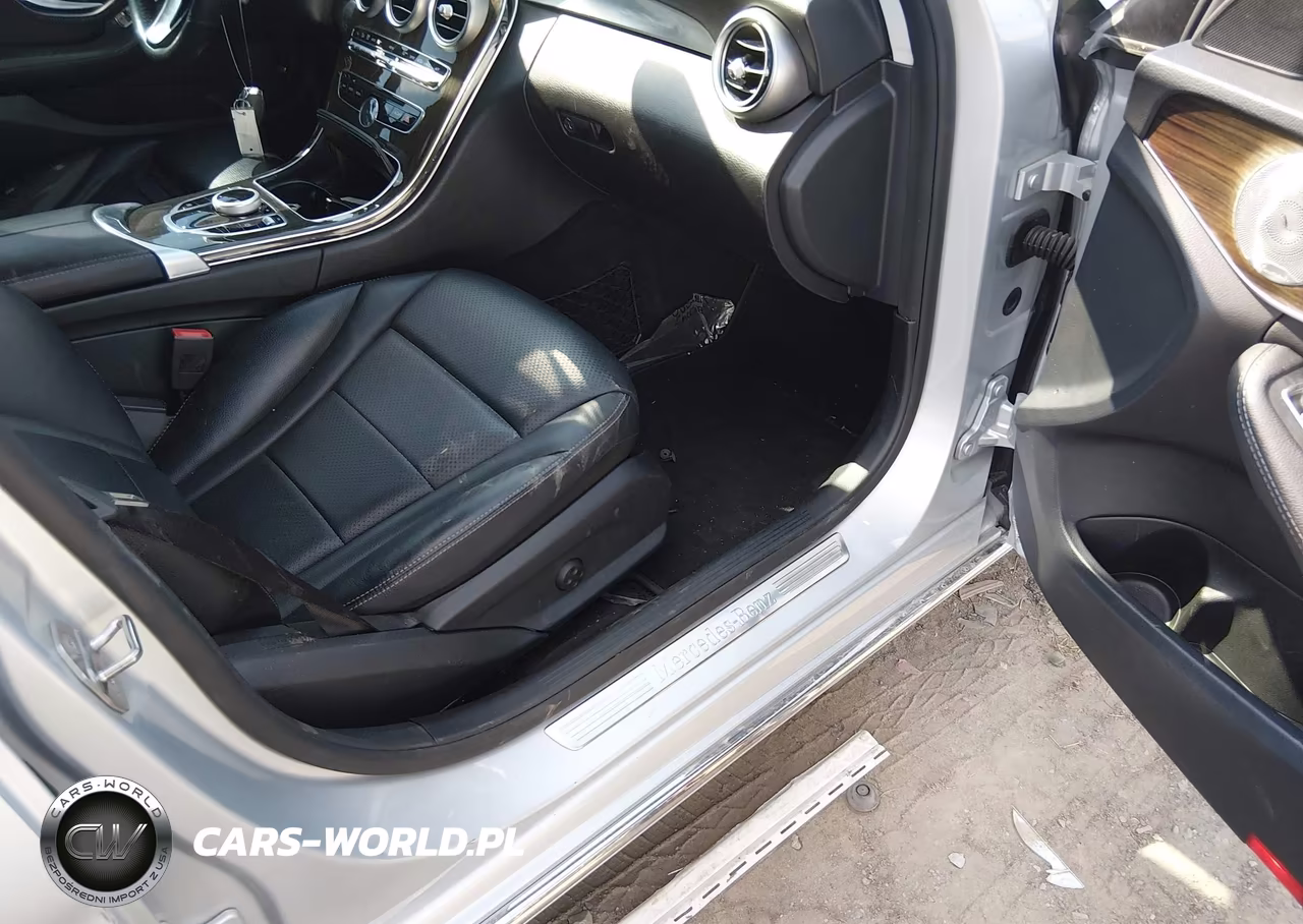 2017 Mercedes-Benz C 300 4Matic VIN:55SWF4KB5HU211561 - 5