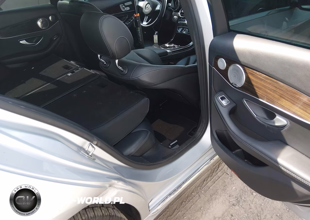 2017 Mercedes-Benz C 300 4Matic VIN:55SWF4KB5HU211561 - 8