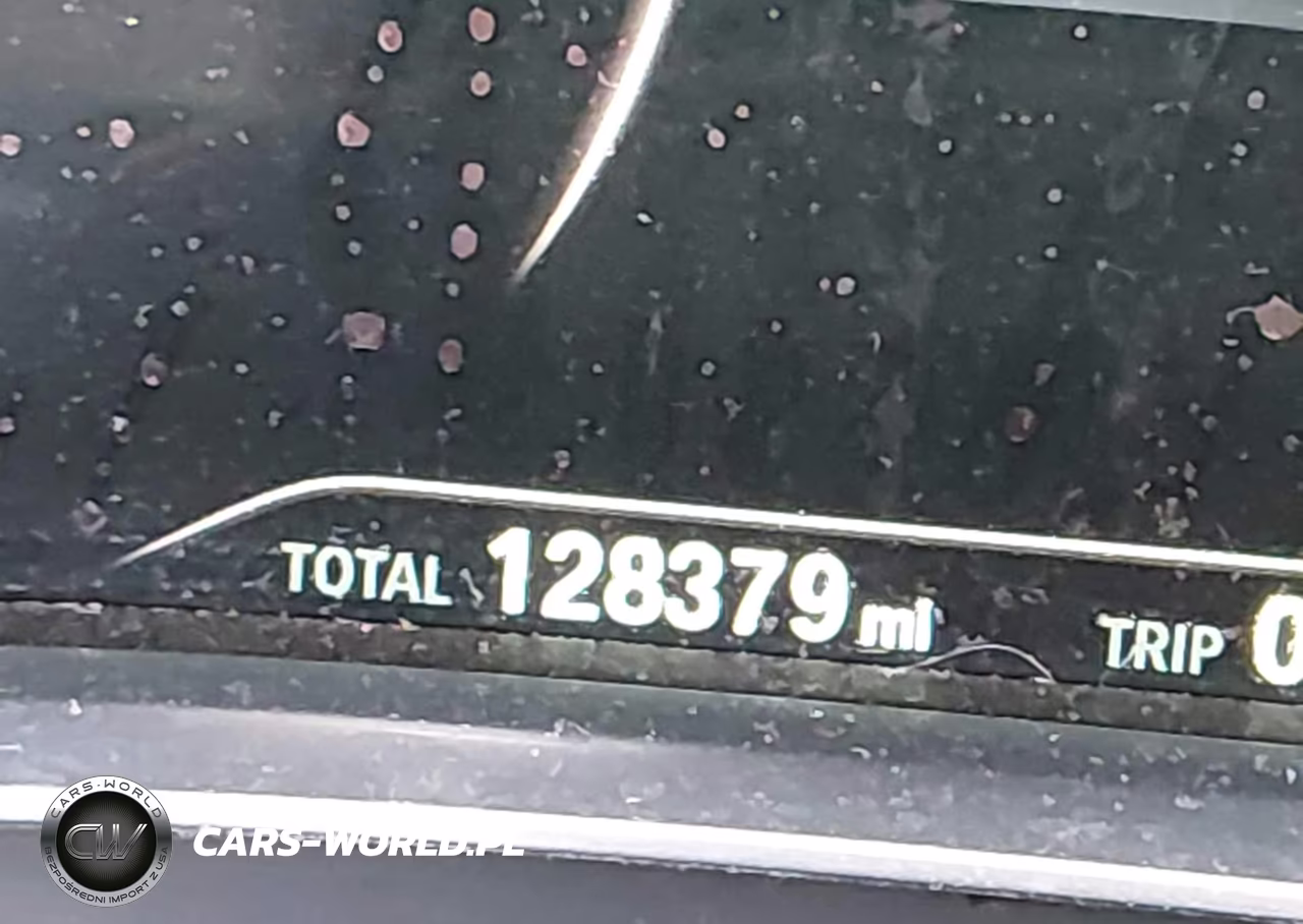2017 BMW 740I VIN:WBA7E2C54HG739150 - 16