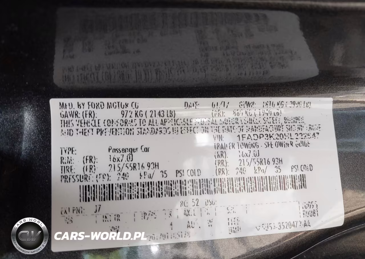 2017 Ford Focus Se VIN:1FADP3K20HL222647 - 9
