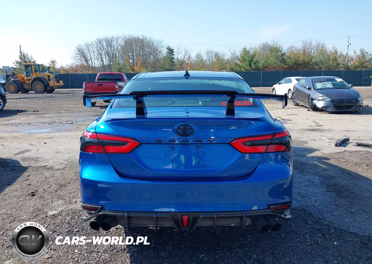 2019 Toyota Camry Le VIN:4T1B11HK6KU285196 - 17