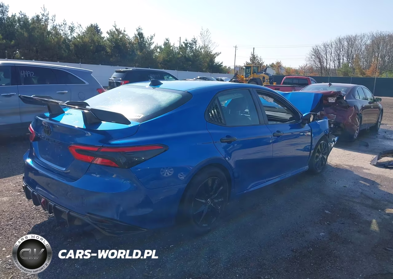 2019 Toyota Camry Le VIN:4T1B11HK6KU285196 - 4
