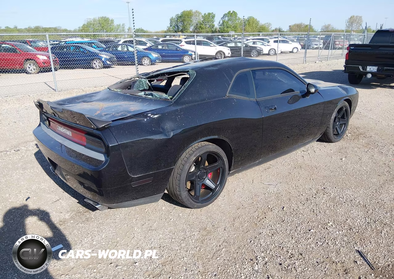 2010 Dodge Challenger Srt8 VIN:2B3CJ7DW1AH113990 - 4