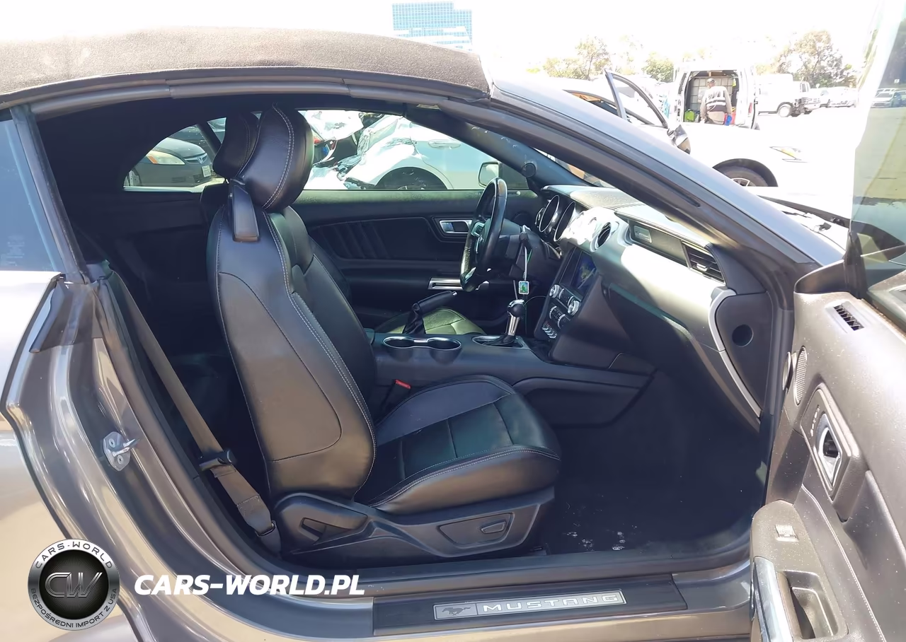 2022 Ford Mustang Ecoboost Premium VIN:1FATP8UH0N5120338 - 5