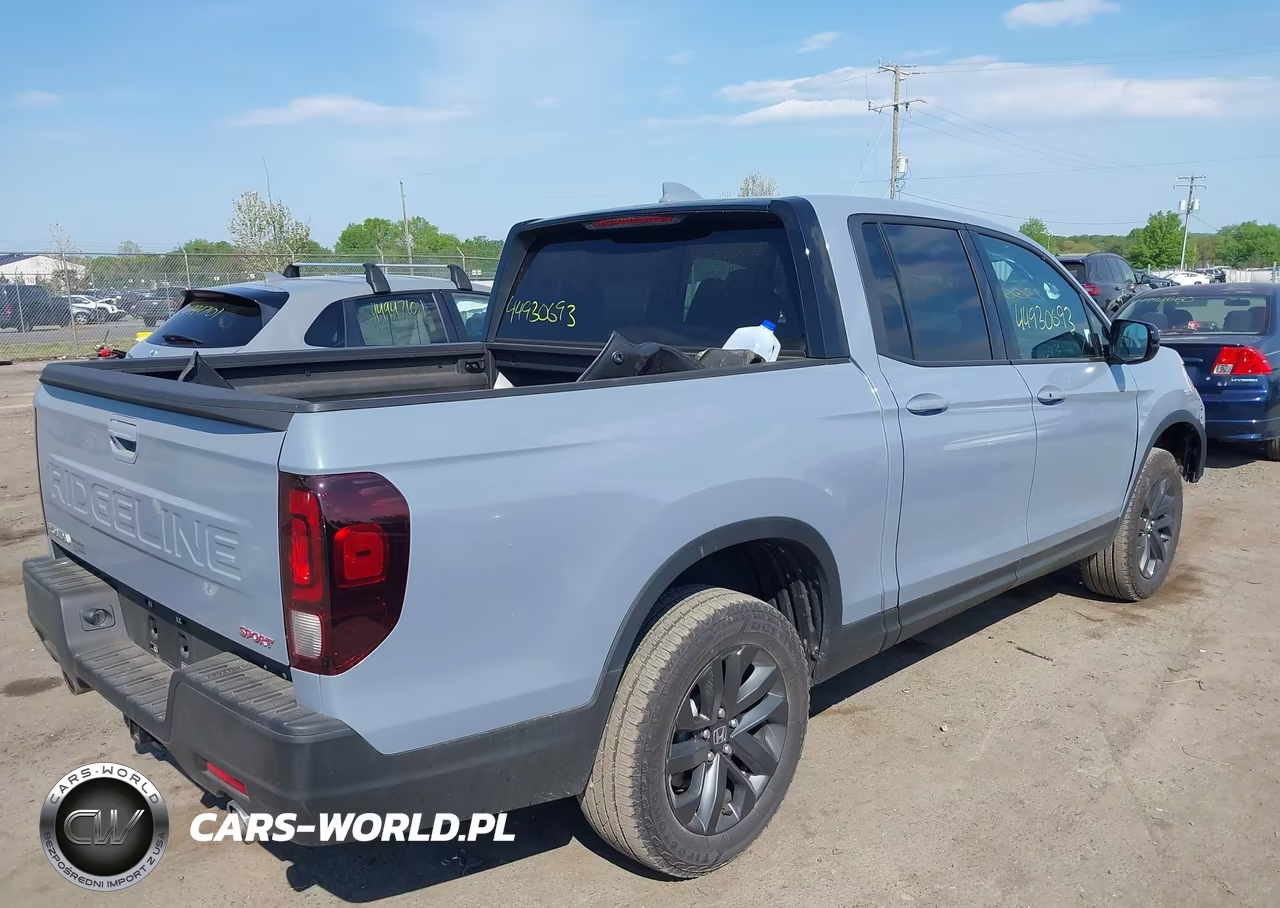 2025 Honda Ridgeline Sport VIN:5FPYK3F14SB049177 - 4