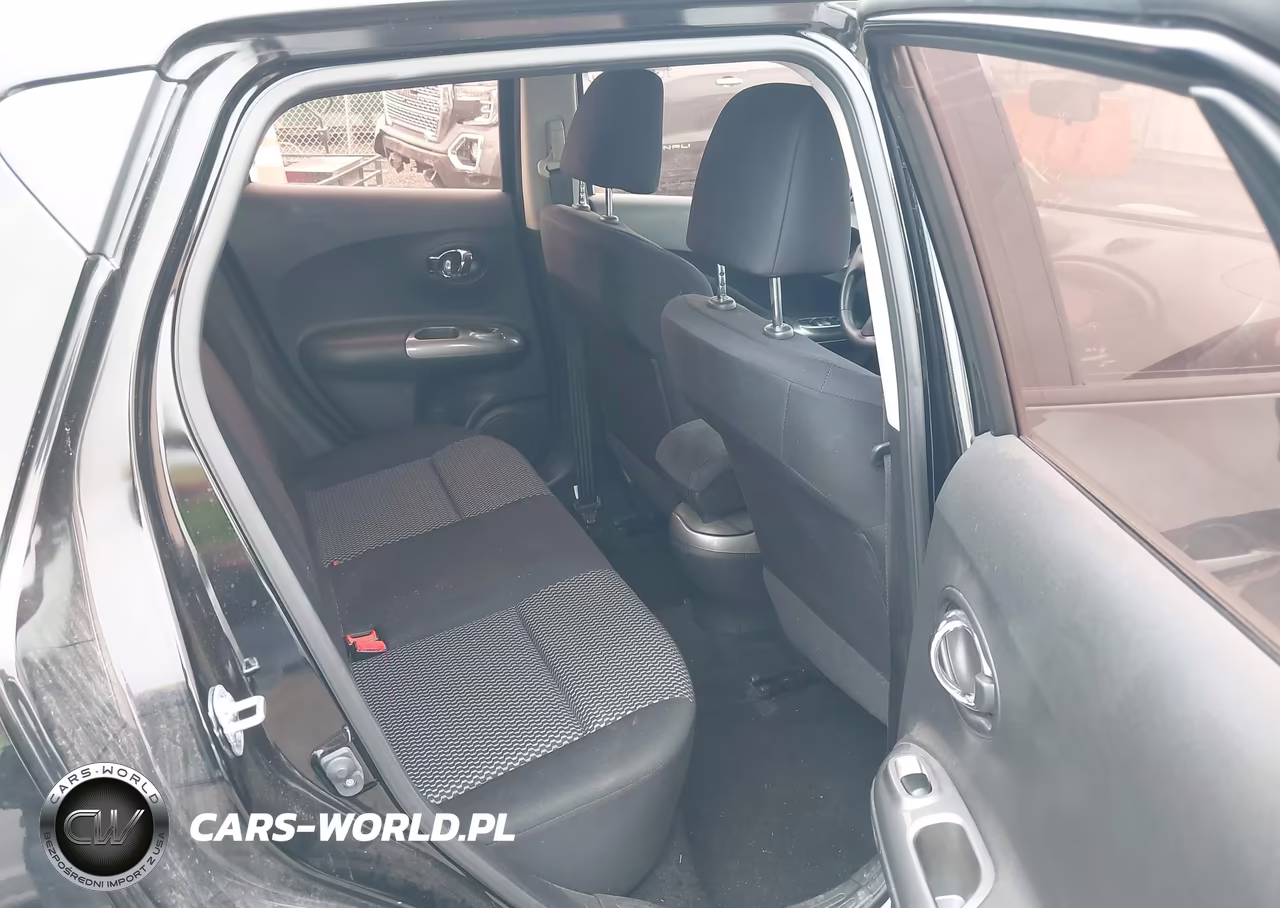 2015 Nissan Juke S VIN:JN8AF5MRXFT502907 - 8