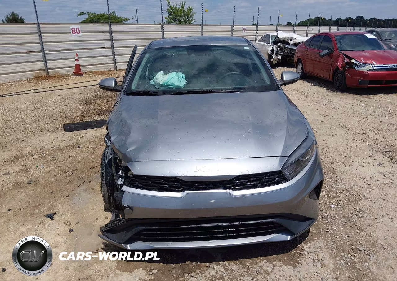 2023 Kia Forte Lxs VIN:3KPF24ADXPE632129 - 12