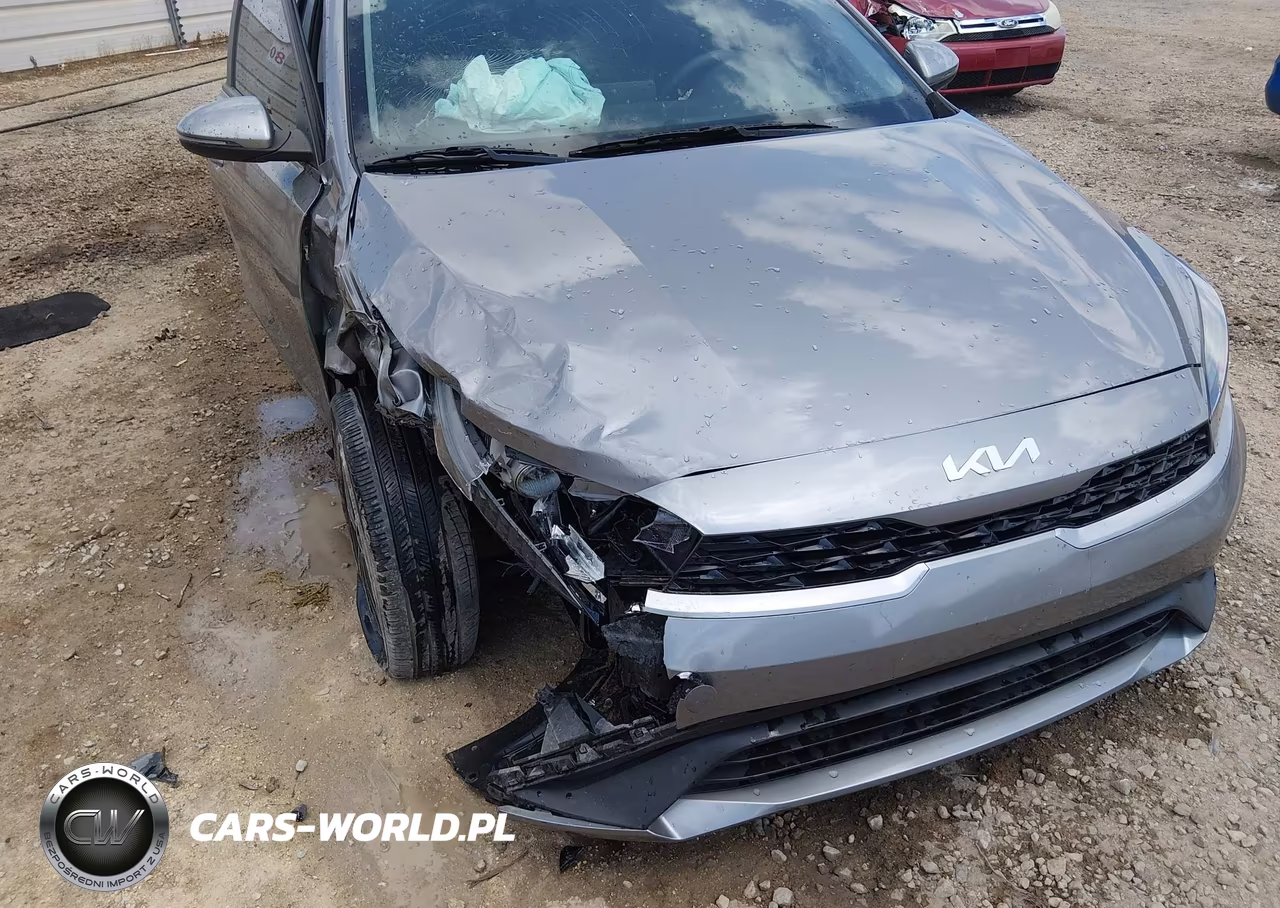 2023 Kia Forte Lxs VIN:3KPF24ADXPE632129 - 6