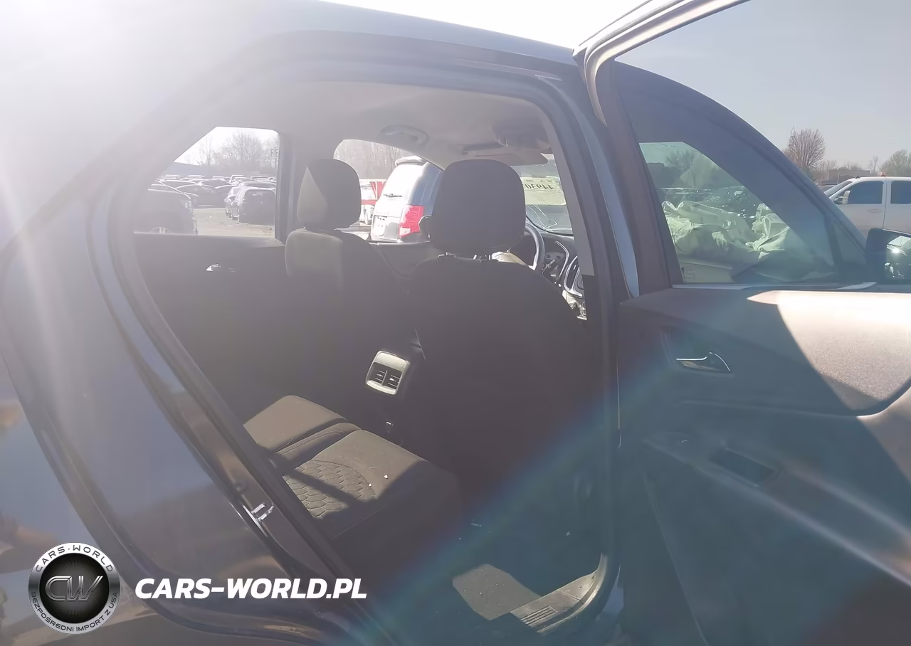 2018 Chevrolet Equinox 1Lt VIN:2GNAXSEV9J6286768 - 8