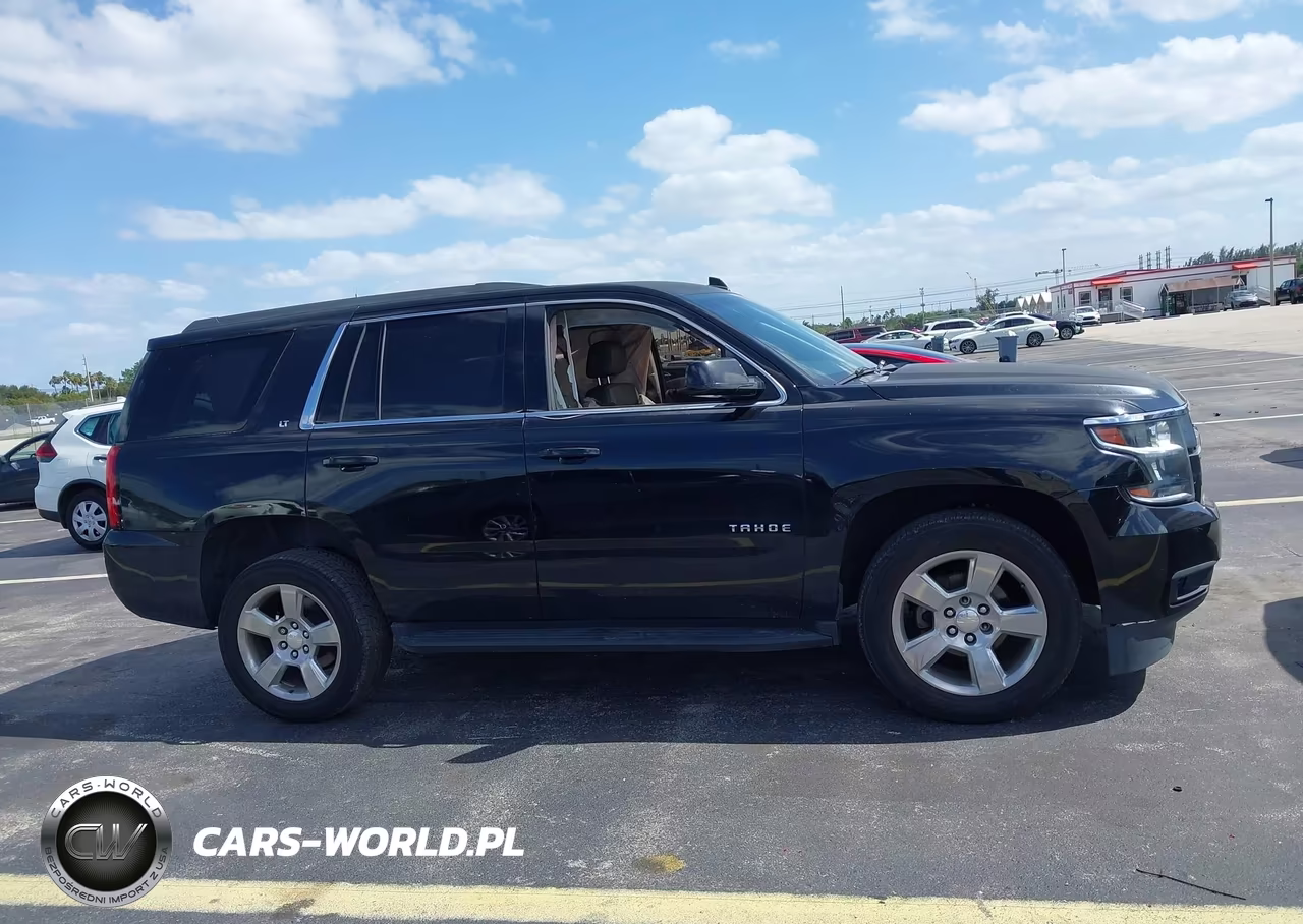 2017 Chevrolet Tahoe Lt VIN:1GNSCBKC8HR280770 - 13