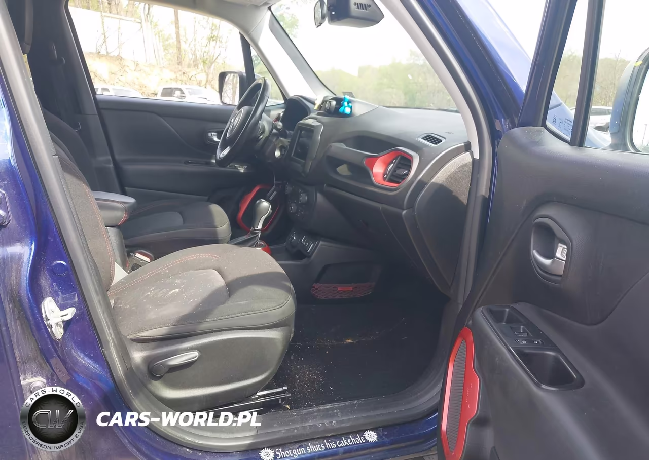 2018 Jeep Renegade Trailhawk 4X4 VIN:ZACCJBCB0JPH42171 - 5