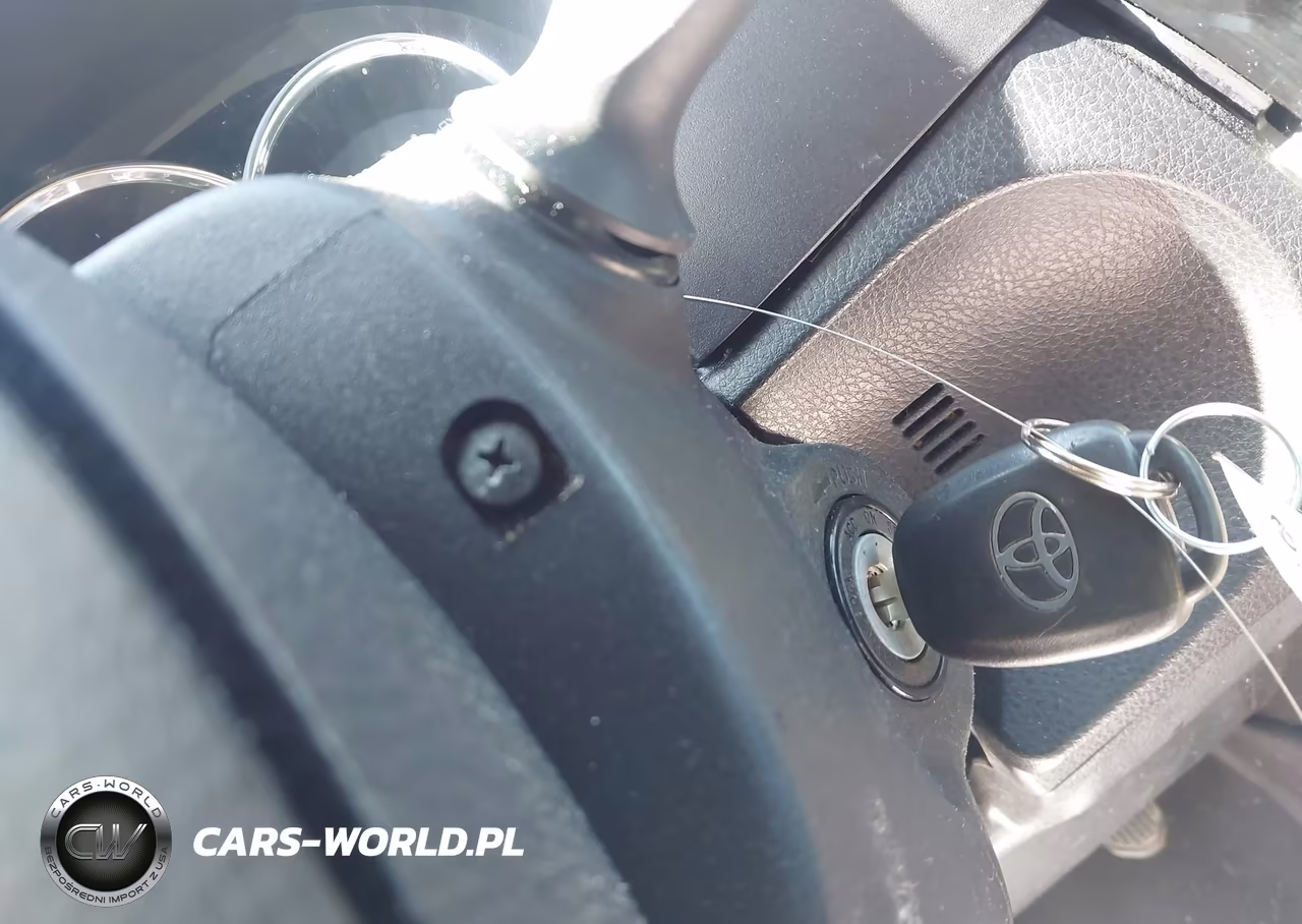 2016 Toyota Corolla Le VIN:5YFBURHE6GP413557 - 11