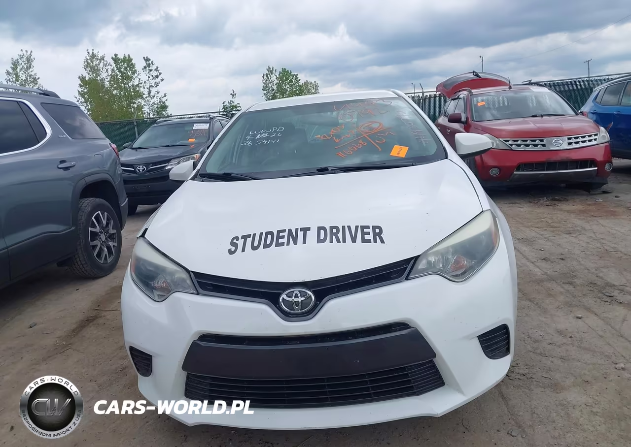 2016 Toyota Corolla Le VIN:5YFBURHE6GP413557 - 12