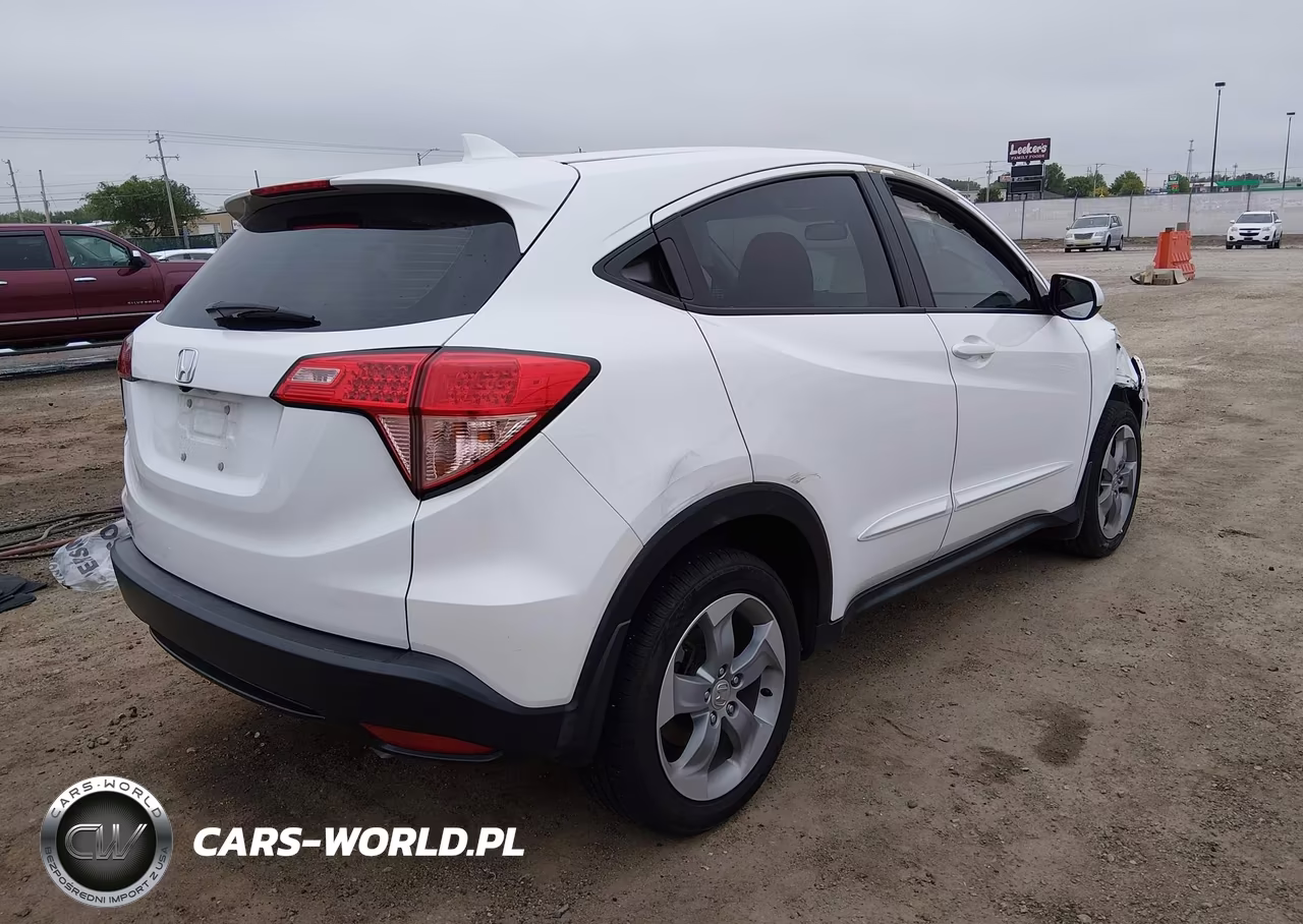 2018 Honda Hr-V Lx VIN:3CZRU5H34JM705433 - 4
