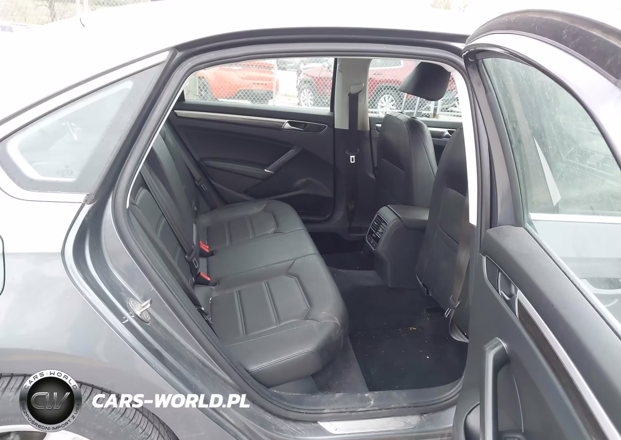 2018 Volkswagen Passat 2.0T Se VIN:1VWBA7A37JC015177 - 8