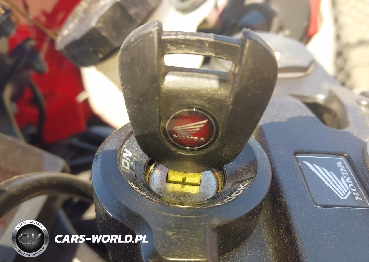 2017 Honda Cbr1000 Rr VIN:JH2SC7707HK000180 - 11
