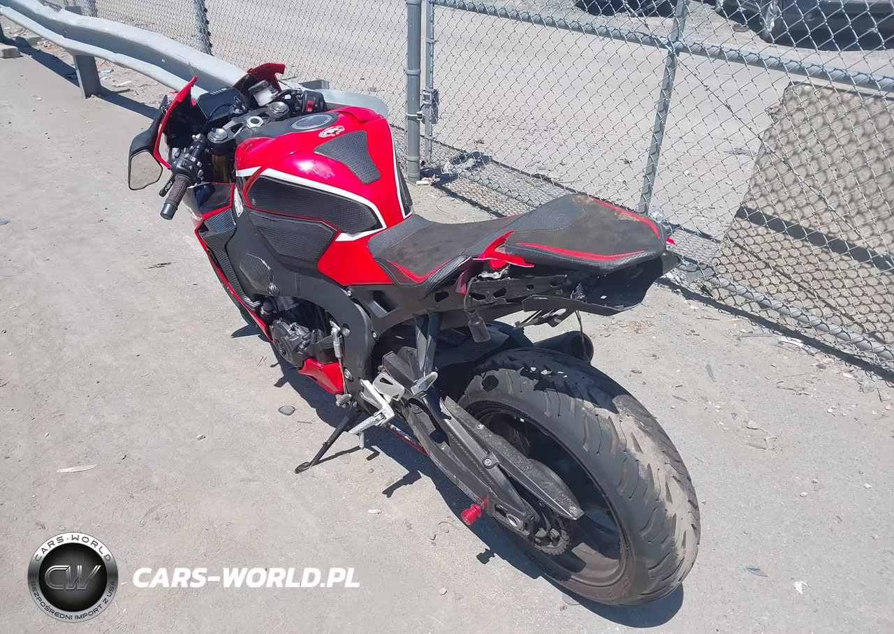 2017 Honda Cbr1000 Rr VIN:JH2SC7707HK000180 - 3