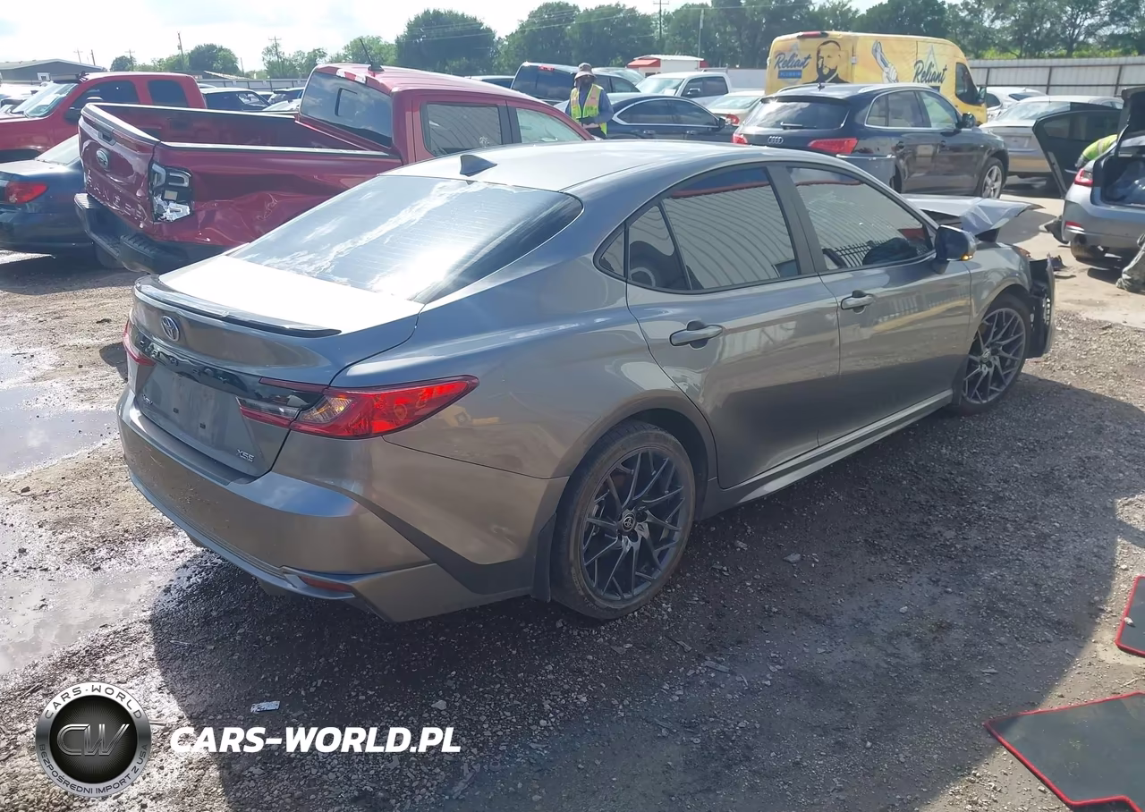 2025 Toyota Camry Xse VIN:4T1DAACK5SU595209 - 4