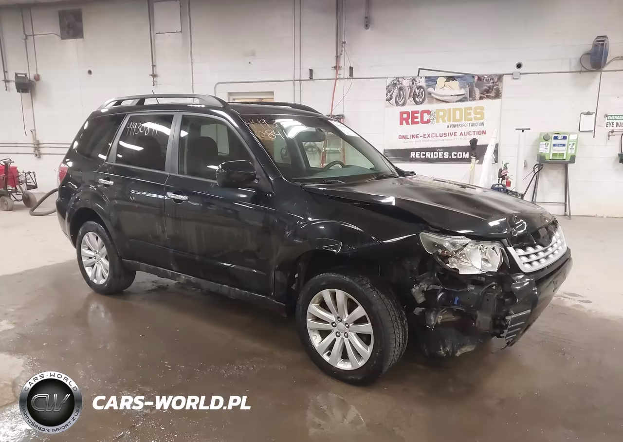 2013 Subaru Forester 2.5X Limited – zdjęcie 1 z 16