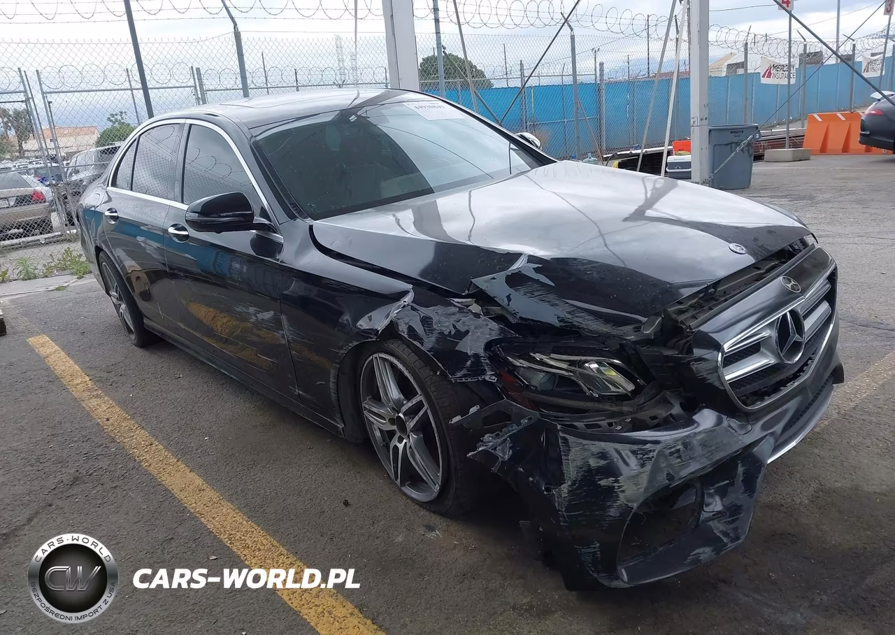 2019 Mercedes-Benz E 300