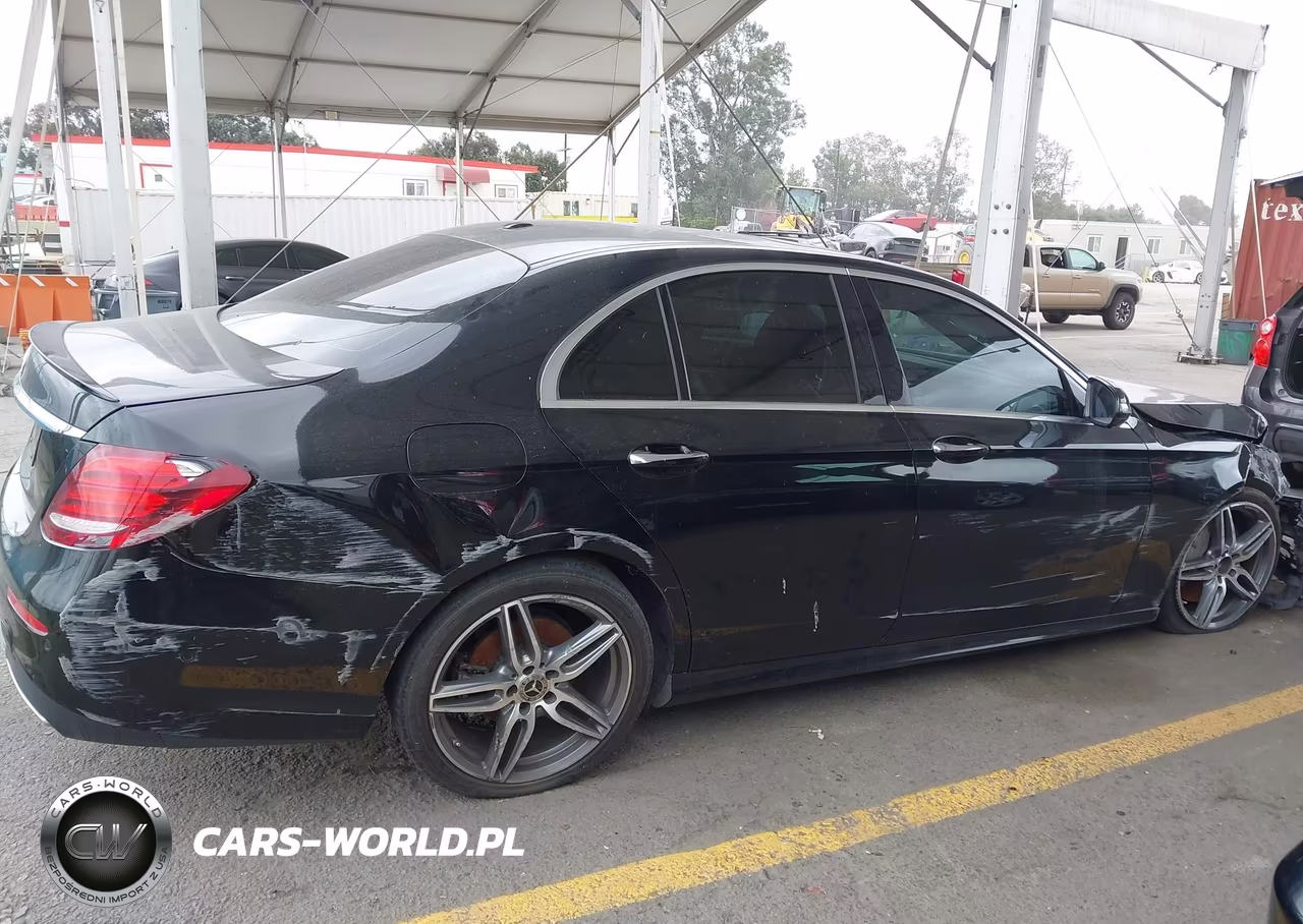 2019 Mercedes-Benz E 300 VIN:WDDZF4JB0KA555787 - 13