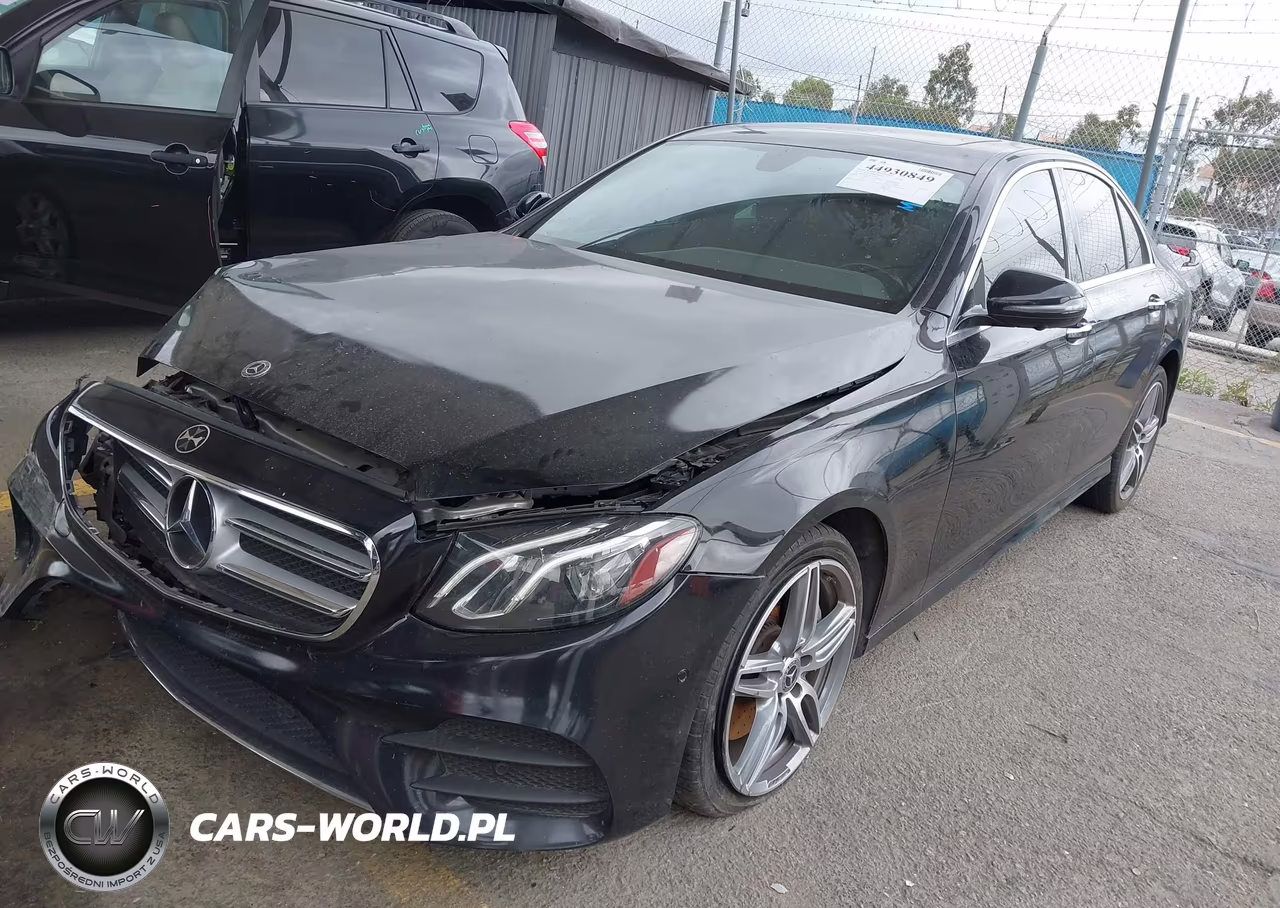 2019 Mercedes-Benz E 300 VIN:WDDZF4JB0KA555787 - 2