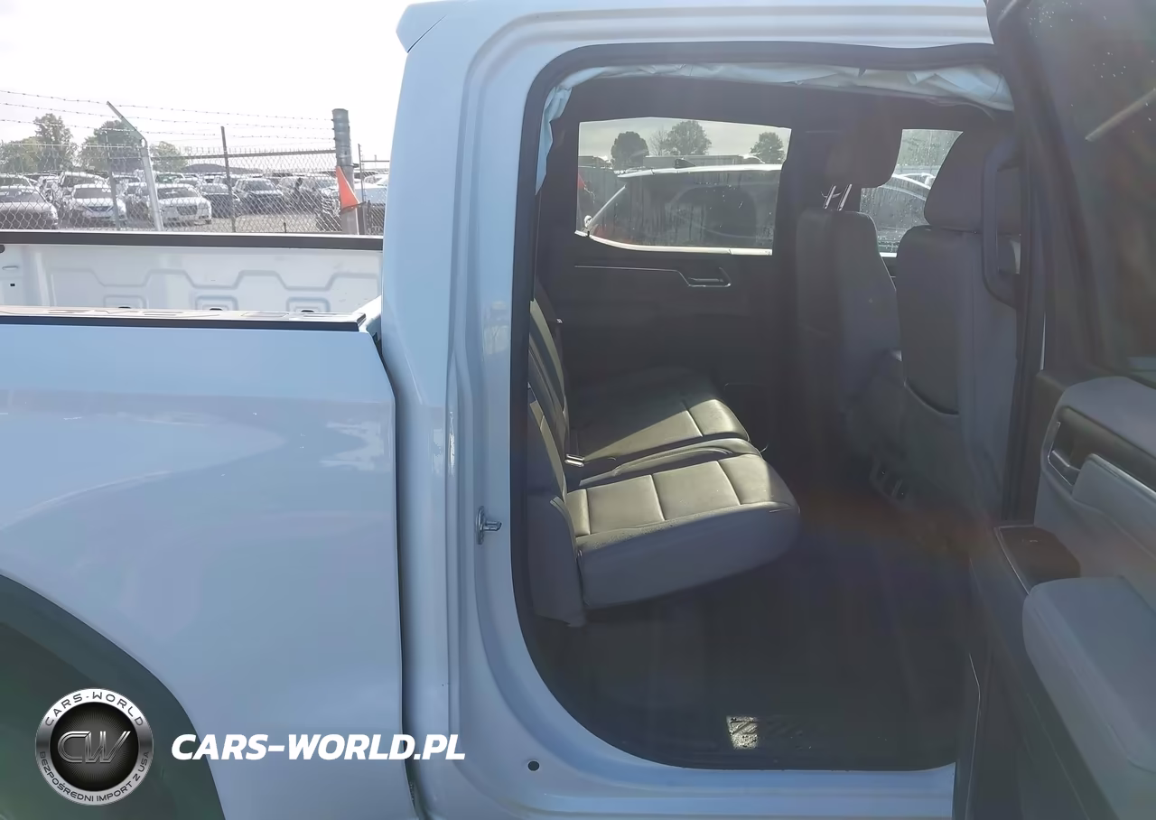 2025 GMC Sierra 1500 4Wd Short Box Slt VIN:3GTUUDED6SG250690 - 8