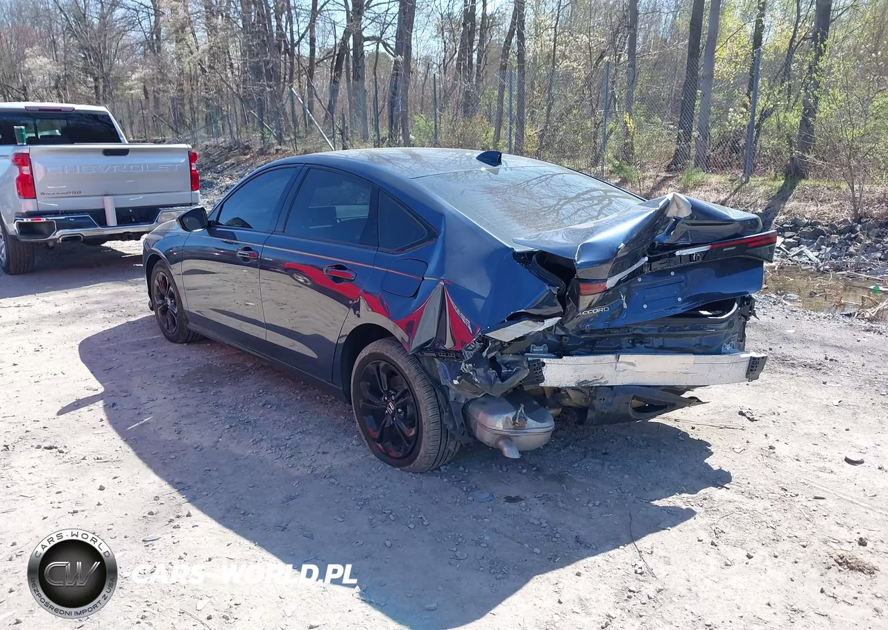 2025 Honda Accord Se VIN:1HGCY1F49SA052912 - 3