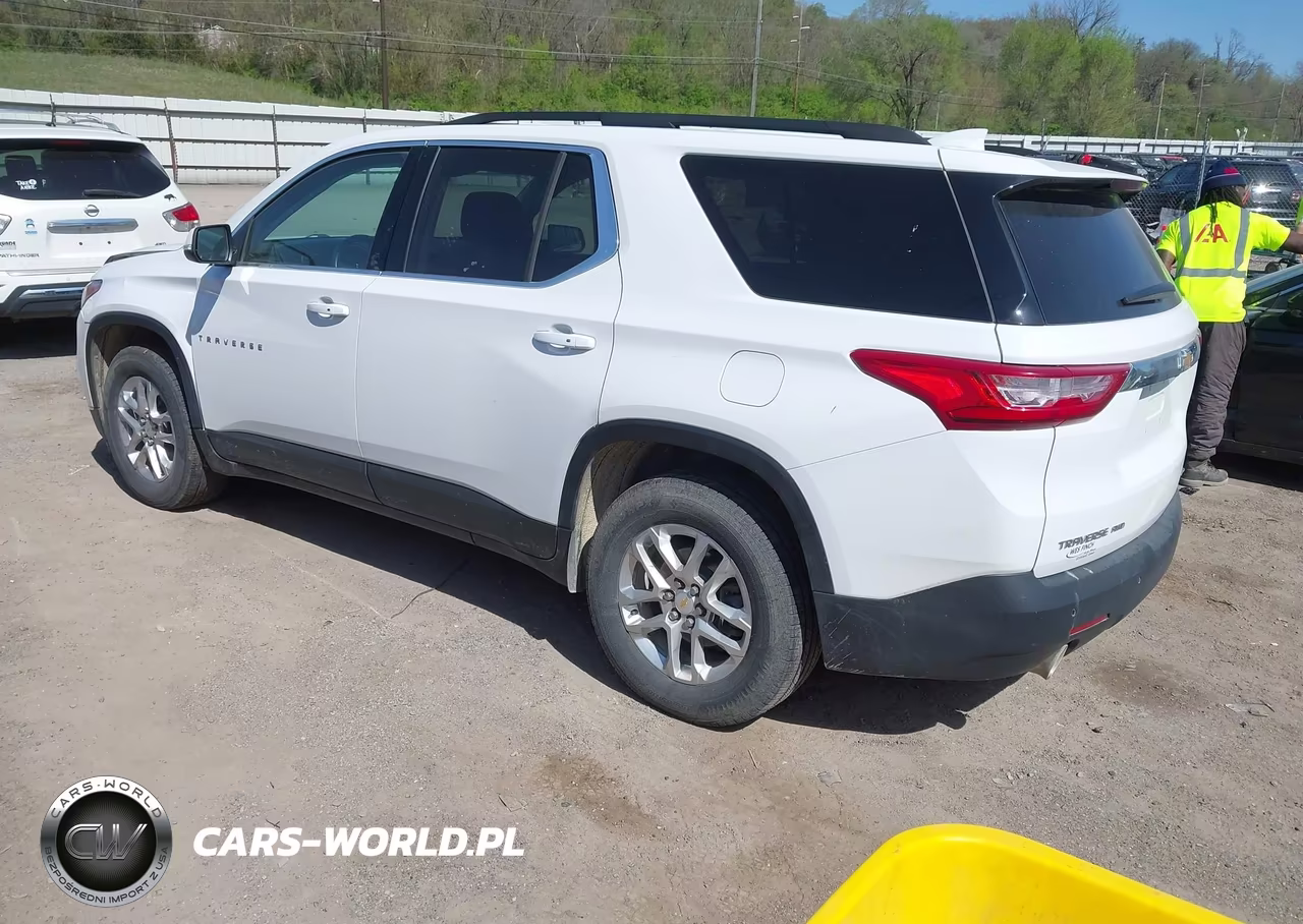 2021 Chevrolet Traverse Awd Lt Cloth VIN:1GNEVGKW3MJ258019 - 3