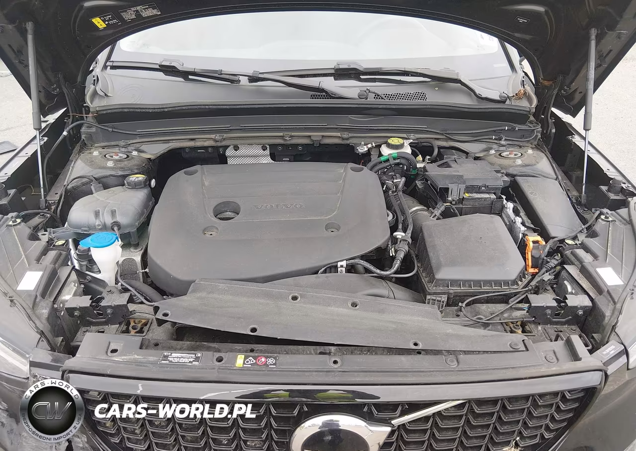 2024 Volvo Xc40 B5 Core Dark Theme VIN:YV4L12UK1R2311095 - 10