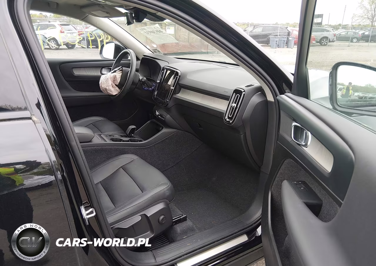 2024 Volvo Xc40 B5 Core Dark Theme VIN:YV4L12UK1R2311095 - 5