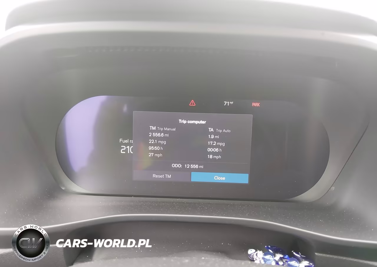 2024 Volvo Xc40 B5 Core Dark Theme VIN:YV4L12UK1R2311095 - 7