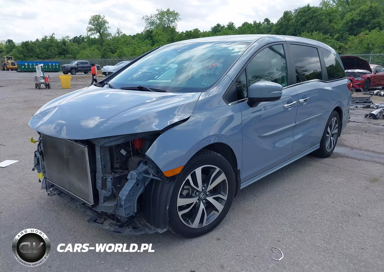 2023 Honda Odyssey Touring VIN:5FNRL6H86PB013309 - 2