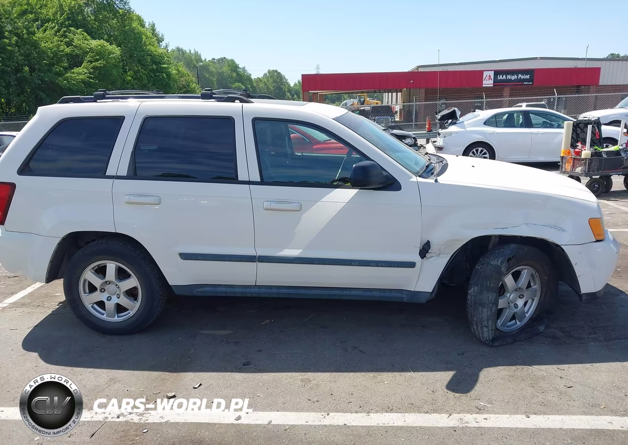 2009 Jeep Grand Cherokee Laredo VIN:1J8GR48K09C533441 - 13