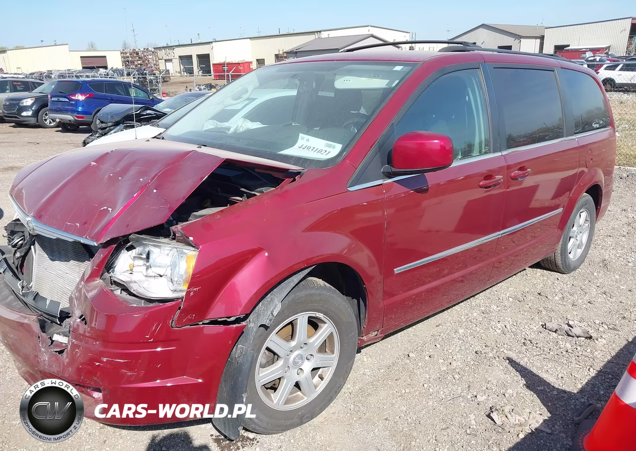 2010 Chrysler Town & Country Touring Plus VIN:2A4RR8DX3AR353272 - 2