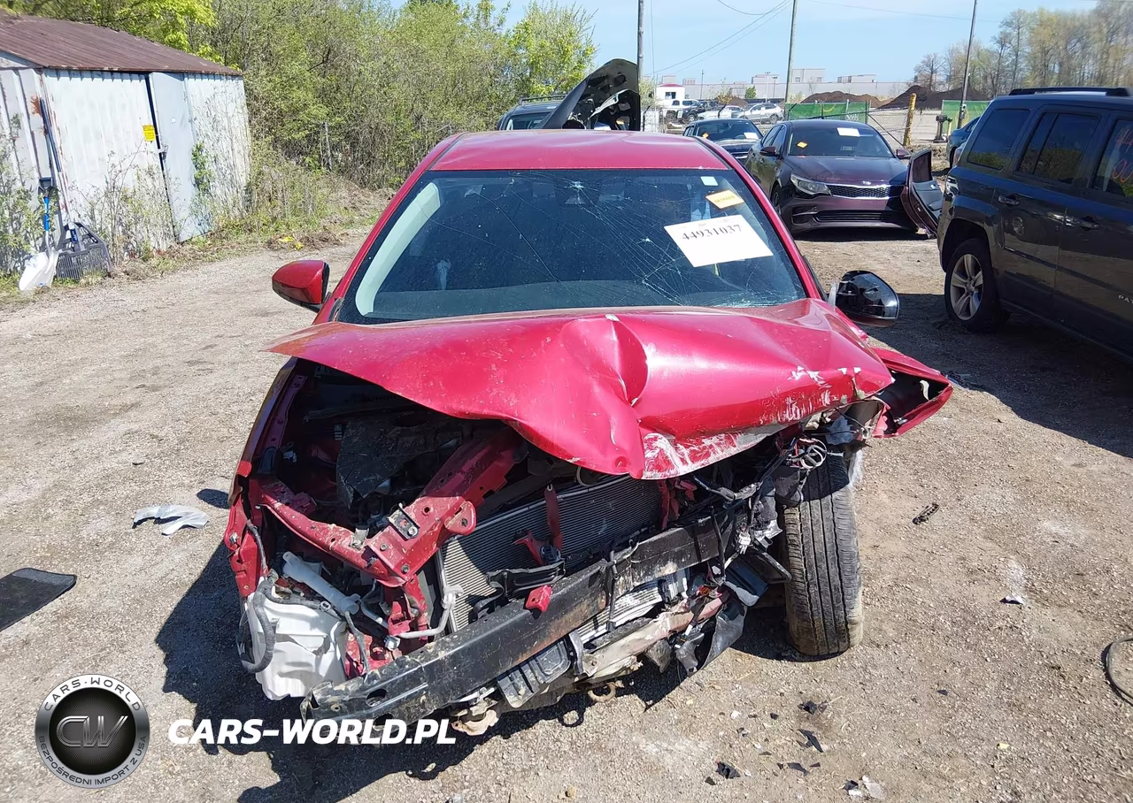 2018 Toyota Corolla Le VIN:2T1BURHEXJC068931 - 12