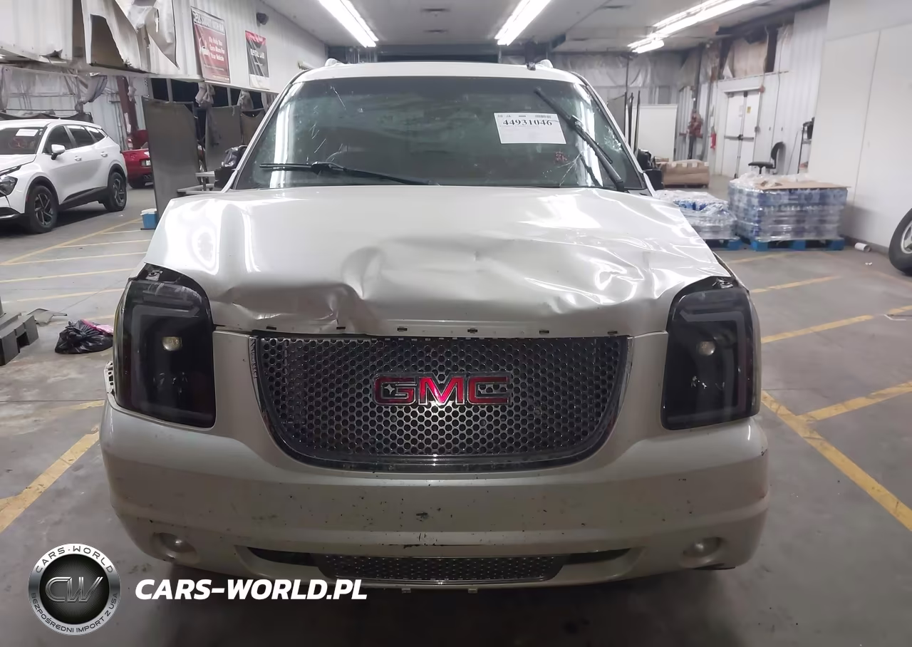 2010 GMC Yukon Xl 1500 Denali VIN:1GKUKMEF8AR187036 - 12
