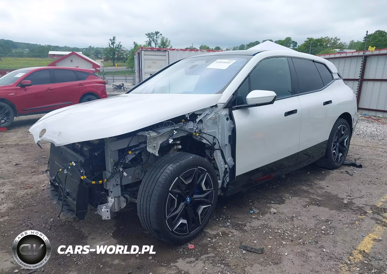 2025 BMW Ix xDrive50 VIN:WB523CF09SCU70646 - 2